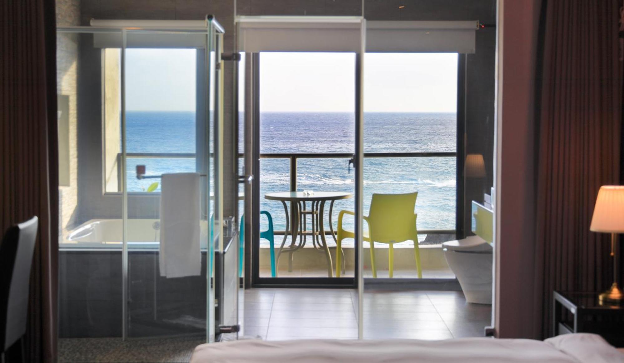 Jing Guan Hotel Cape Eluanbi Exterior photo